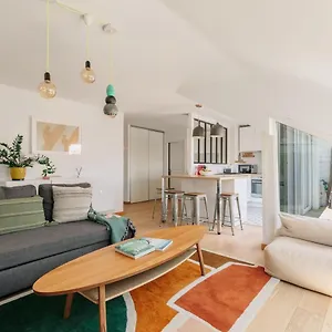 https://little-bibi-2-bedrooms-steps-away-from-the-beach.biarritzhotels.info