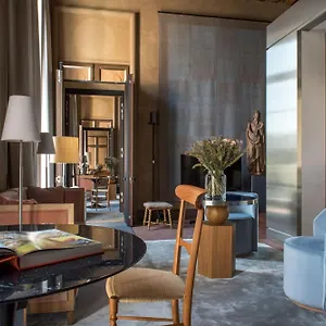 https://cour-des-vosges.fr-paris.fr